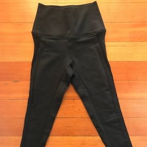 Black Avocado Muse Leggings